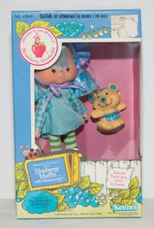 1982 Kenner Strawberry Shortcake Blueberry Muffin Doll With Her Pet Mouse, Cheesecake NIB