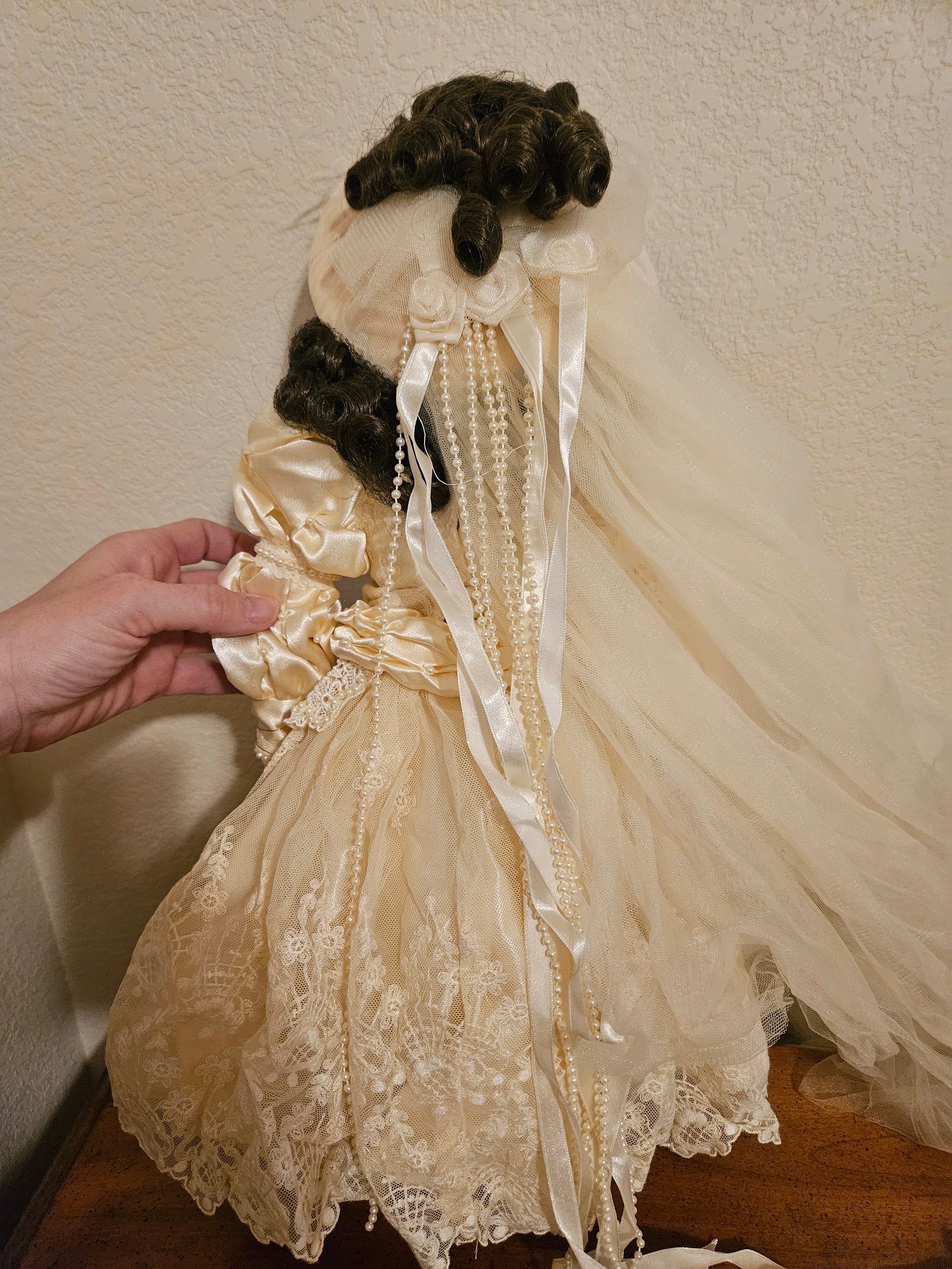 Franklin Mint Heirloom Dolls The Bebe Bru Victorian Bride Doll