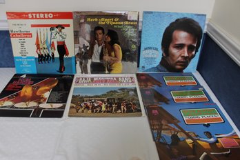 300) Lot Of 8 Vinyl's, Albums ,records