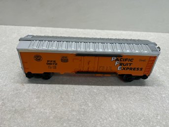 Lionel Pacific Fruit Express Train 9872