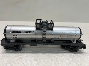 Lionel Union Pacific 9367 Single Dome Tank Car