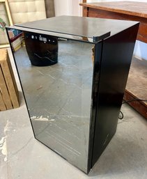 Wine Enthusiast 32 Bottle Dual Zone Wine Cooler