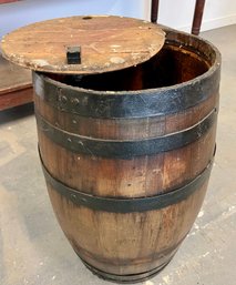 Small Wooden Barrel With Lid And Black Iron Bands