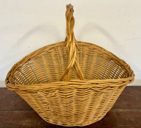 Large Wicker Basket With Handle