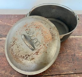 Vintage Lodge Cast Iron Dutch Oven