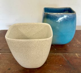 Pair Of Vintage Glidden Art Pottery Vases