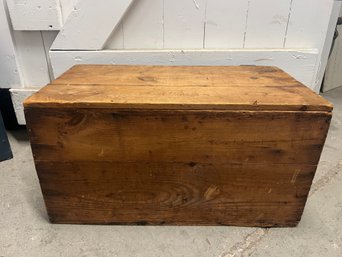 Small Vintage Pine Blanket Chest