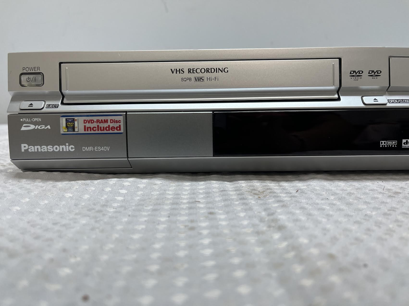 Panasonic DMR-ES40V VHS And DVD Player With Set Up Guide And