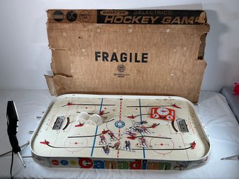 Vintage Munro Canadian Table Hockey Game