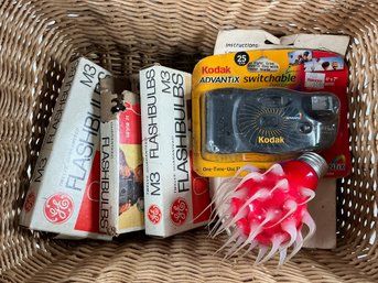 Vintage Kodak ADVANTIX Switchable One-Time-Use Flash Camera, Vintage 'Mighty Blob' Spiky Bulb, GE Flash Bulbs