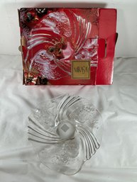 Mikasa Christmas Medley 9' Bon Bon Plate