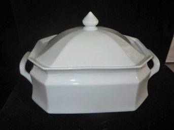 Studio Nova Maison Blanche Y0008 White 2 Qt Covered Octagon Lidded Serving Dish  #1