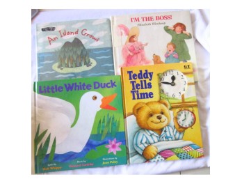 Lot Of 4 Hardcover Children's Books Teddy Tells Time Little White Duck M41