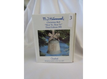 Hummel Goebel Ornament Hear Ye Hear Ye Bell 3rd Edition #777 1991 EUC