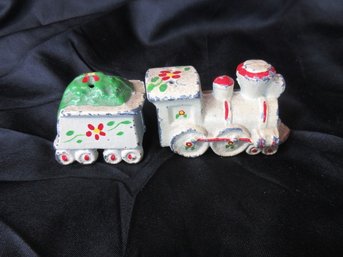 Vintage Cast Iron Train Salt & Pepper Shakers Hand Painted Locomotive
