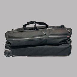 Tumi Alpha 22041D4 Black Expandable Upright Rolling 2-Wheel Suitcase