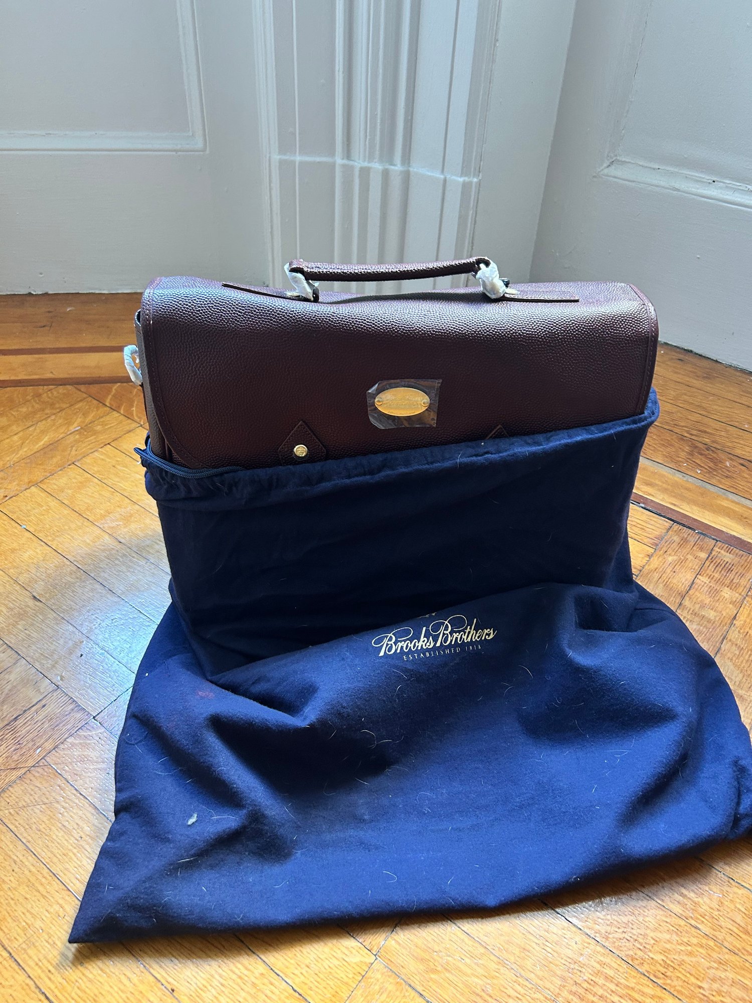 Brooks Brothers Burgundy Pebbled Briefcase With Original Tags & Dust ...