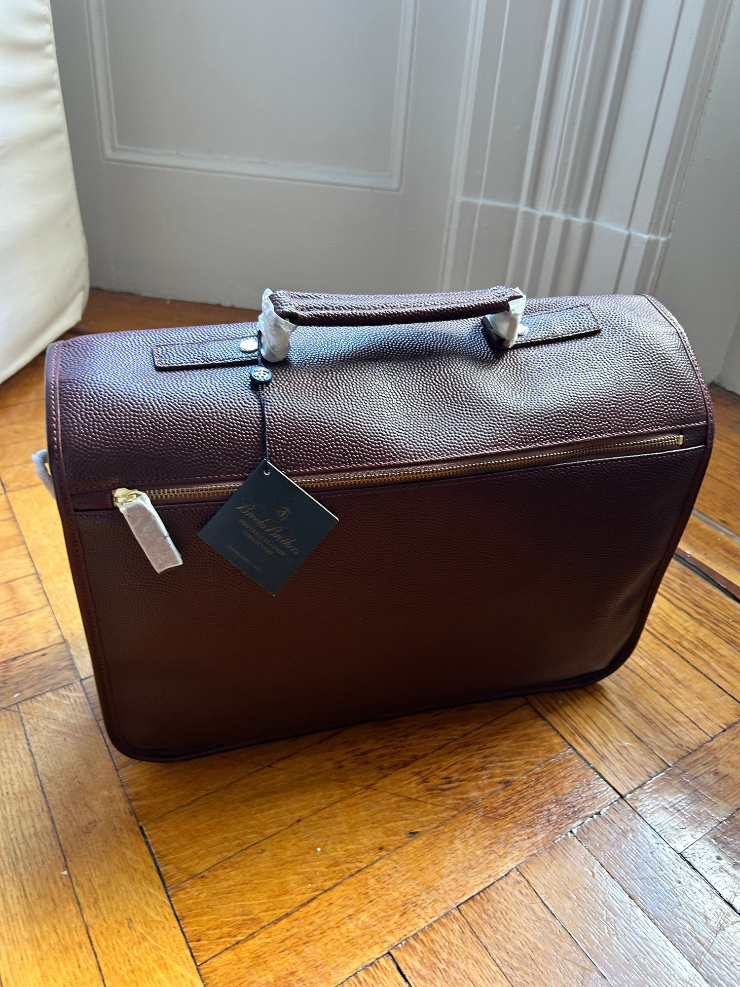 Brooks Brothers Burgundy Pebbled Briefcase With Original Tags & Dust ...