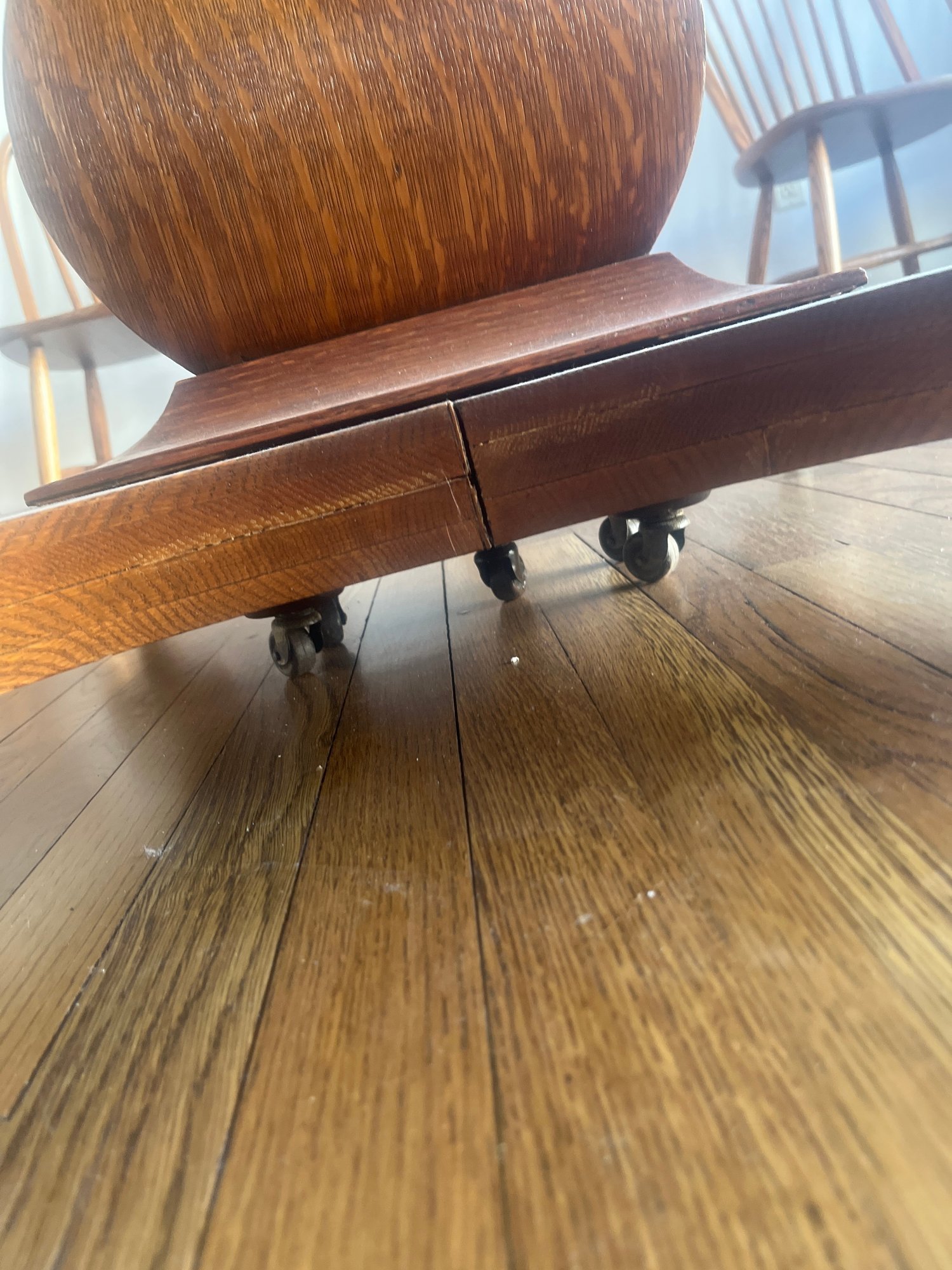 Vintage Pedestal Base Oak Dining Table With Five Leaves For Extension ...