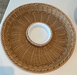 Resin Wicker Rattan Saleen Chip Dip Basket