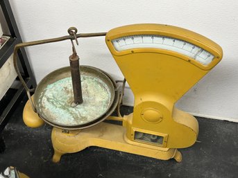 Vintage Scale Toledo ?