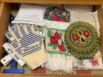 Second Drawer Contents Kitchen Towel, Trivets, Chip Clips, Pot Holders