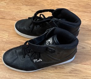 Fila Men's Vulc 13 Hi Top Sneakers Size 13
