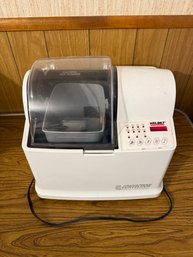 WELBILT BREAD MACHINE Model ABM7500