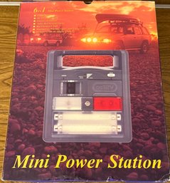 Mini Power Station BS-70 New In Box