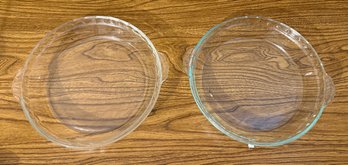 Pyrex 9.5' Glass Fluted Rim Pie Plate