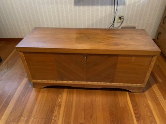 Beautiful Lane Cedar Chest