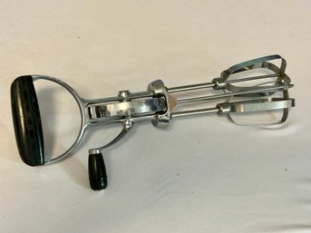 Flint Ecko Best Egg Beater Heavy Duty Stainless Steel Hand Crank Mixer Vintage