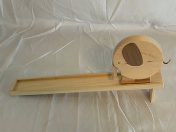 Grunspecht Wooden Walking Elephant With Track