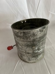 Vintage Bromwell 5 Cup Measuring Sifter