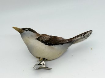 Porcelain House Wren With Clip #760
