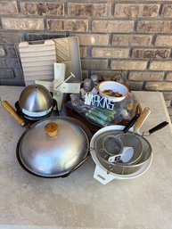 Large Lot Of Kitchen Items  #2