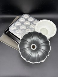 Baking Pan Lot