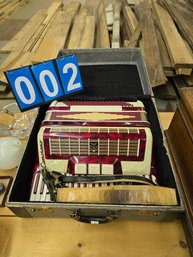 Canerano Accordion In Case
