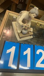 Lladro Geisha Girl Seated Arranging Flower Vase