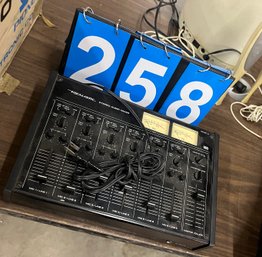 Realistic Stereo Audio Mixer