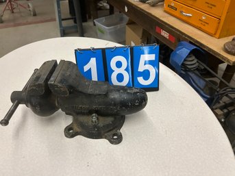 Wilton #4 Bullet Vice