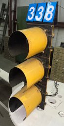 #2 Commercial Grade Traffic Light With Slight Hood Shields