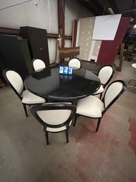 Ethan Allen 55in Round Table And 6 Chairs With 20 In Leaf