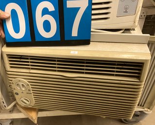 GE Air Conditioner