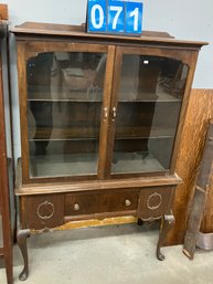 Queen Anne Style China Cabinet With 2 Glass Front Doors And Carved Backsplash