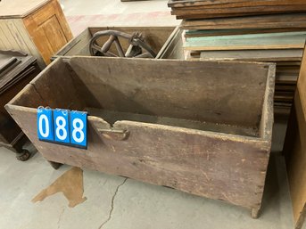 Primitive Blanket Box With Boot Jack Ends, Missing Lid