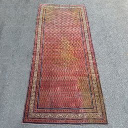 Persian Fereghan-Sarouk Carpet