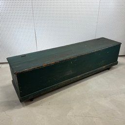 Pine Grain Bin With Hinged Lid And In Green Paint