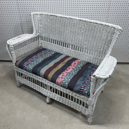Bar Harbor Style Wicker Settee In White Paint