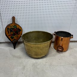 Group Of Kitchen Utilitarian Wares